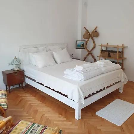 Boho Chic Free Parking * Варна