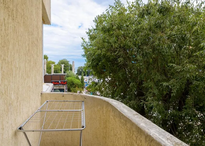 Boho Chic Free Parking Varna