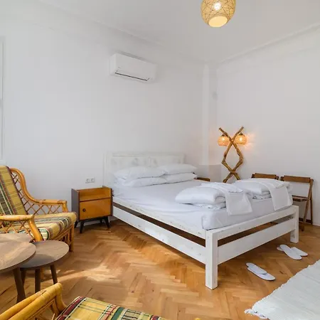Boho Chic Free Parking Varna